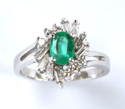 18ct white diamond & emerald