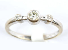 18ct White 3 Stone .15 points