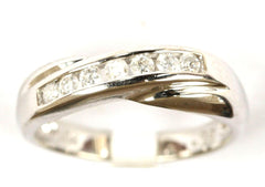 9ct White 1/4ct 7 Stone Twist Band