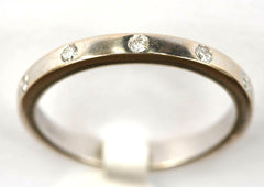 18ct White 5 Stone Band