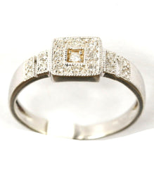 9ct White Square Cluster