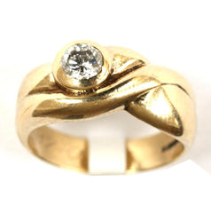 9ct Yellow Twist 1/4ct Solitaire