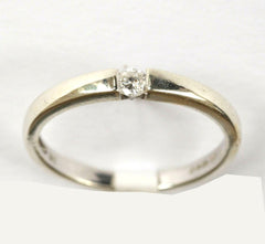 9ct White Gold 1/10ct Solitaire