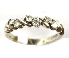 9ct 6stone twist (.33points)
