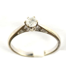 9ct yellow solitaire(approx0.15points)