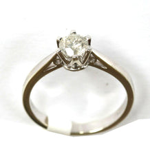 9ct white solitaire (approx .50points)