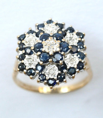 9ct diamond & sapphire cluster