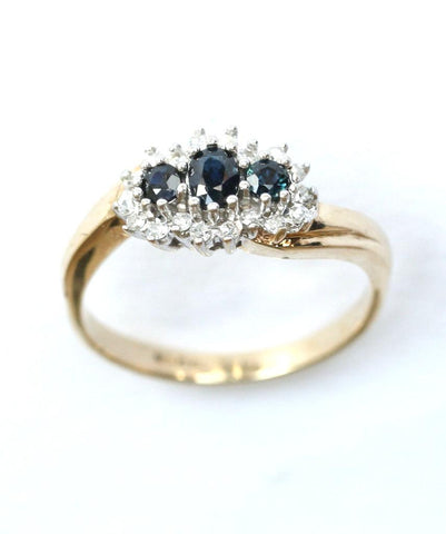 9ct 3sapphire & diamond cluster