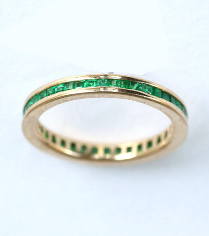 18ct emerald full eternity