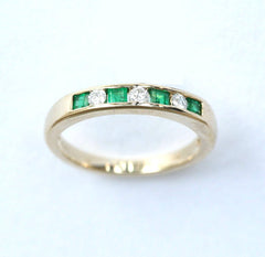 9ct diamond & emerald 1/2 eternity