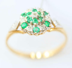 9ct diamond & emerald