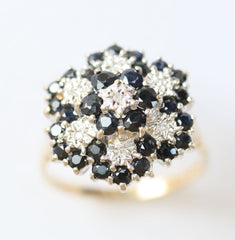 9ct diamond & sapphire cluster