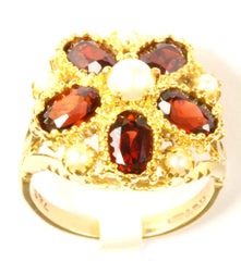 9ct 5 Garnet & 6 Pearl Cluster